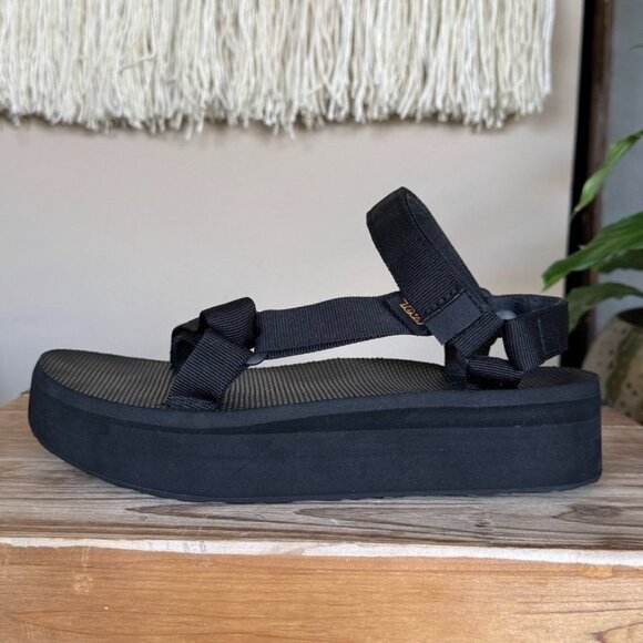 Teva Black Universal Flatform Gorpcore Sporty Festival Platform Sandal Size 10 - Picture 7 of 14